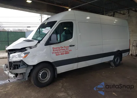 2023 Mercedes-Benz Sprinter 2500 High Roof 4-Cyl Diesel z USA, uszkodzony, nr VIN W1Y4KCHYXPT113255